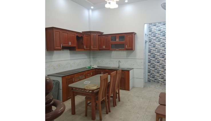 Bán nhà 60m2, 4 tầng, 5PN, 4WC, Bình Trị Đông, Bình Tân, 5.6 tỷ
